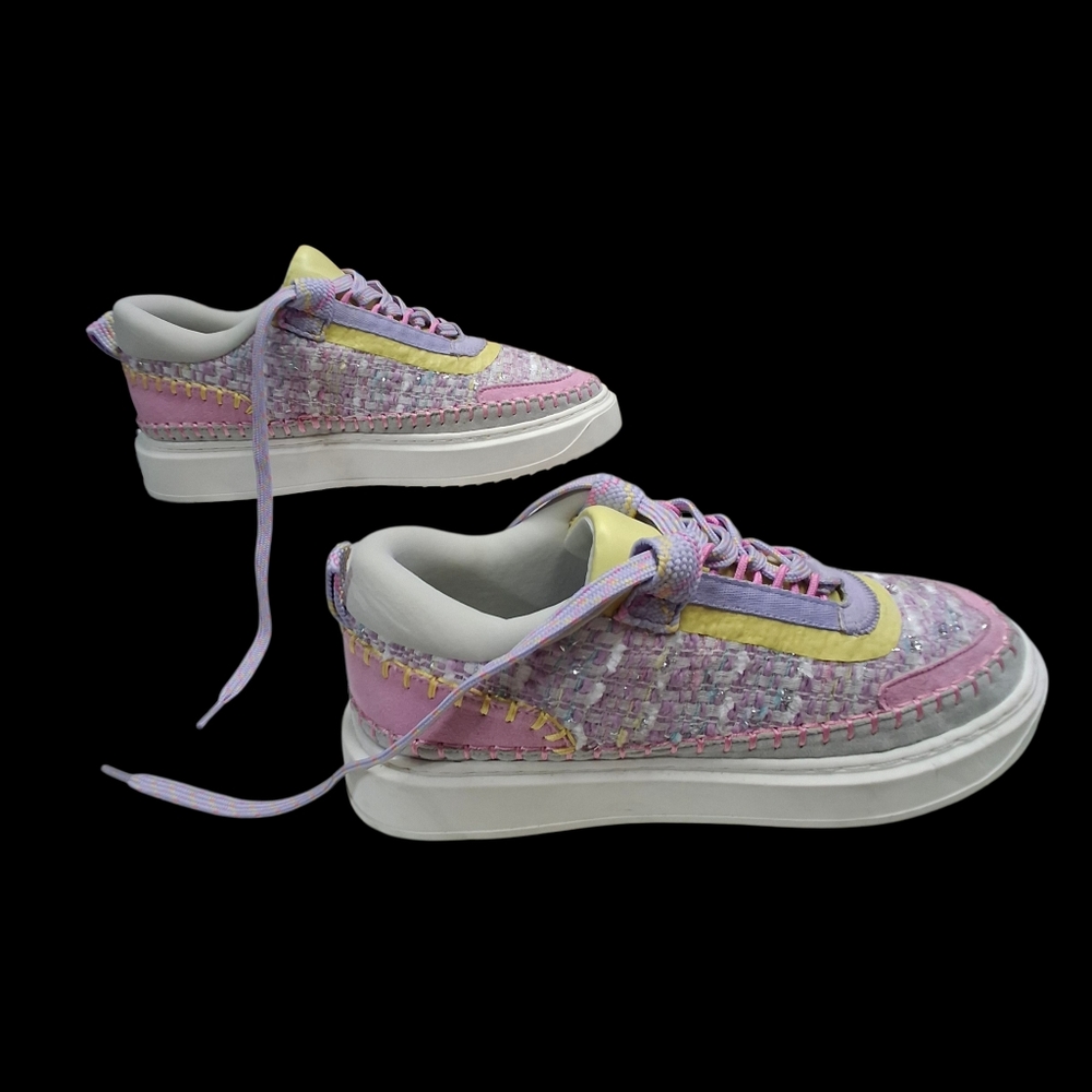 Steve Madden Charly Girl Youth Woven Multi Pastel Lace-Up Sneakers   Kids Size 4 - Picture 5 of 16